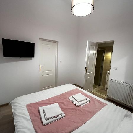 Mira Duo Room Брашов Экстерьер фото